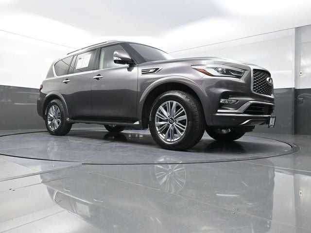 2024 INFINITI QX80 LUXE