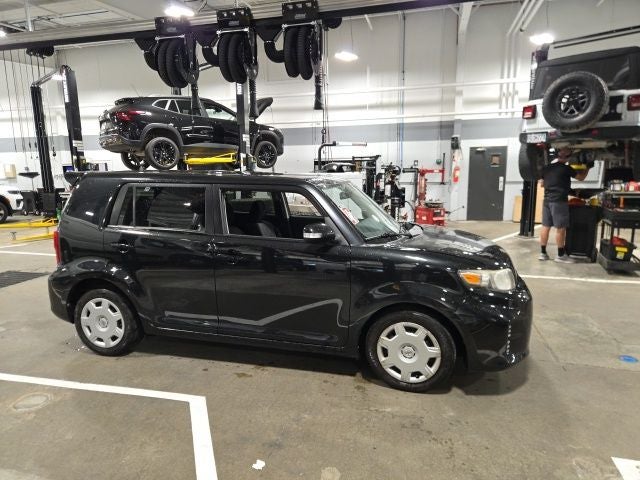 2014 Scion xB Base