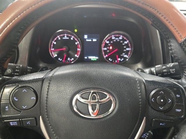 2016 Toyota RAV4 SE
