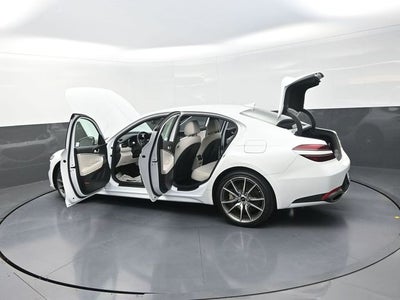 2025 Genesis G70 2.5T