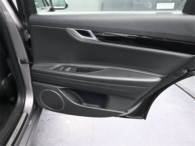 2023 Genesis G80 2.5T