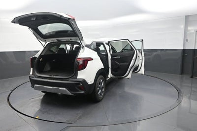 2024 Kia Seltos LX