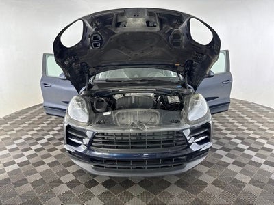 2020 Porsche Macan Base
