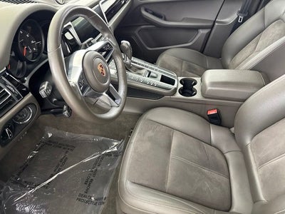 2020 Porsche Macan Base