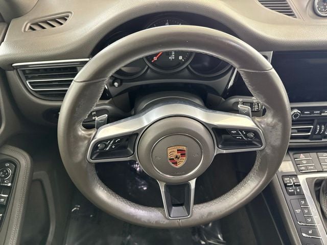 2020 Porsche Macan Base