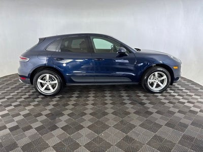 2020 Porsche Macan Base
