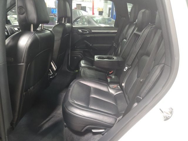 2017 Porsche Cayenne E-Hybrid S