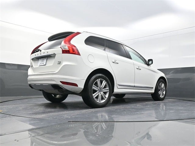 2016 Volvo XC60 T5 Premier