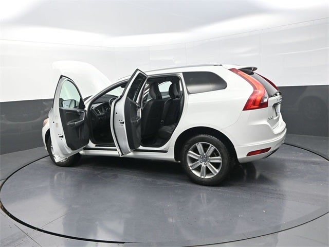 2016 Volvo XC60 T5 Premier