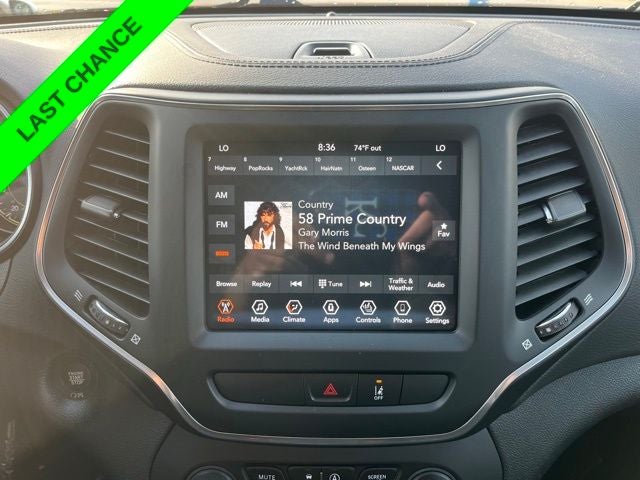 2022 Jeep Cherokee Latitude Lux