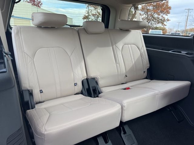 2024 Ford Expedition Max Platinum