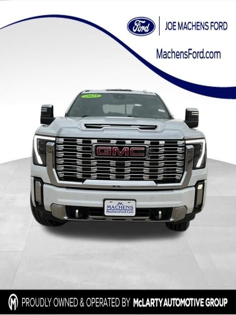 2025 GMC Sierra 3500HD Denali