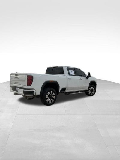 2025 GMC Sierra 3500HD Denali