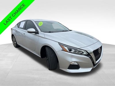 2022 Nissan Altima 2.5 SV