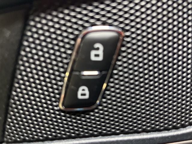 2022 Ford Edge ST Line