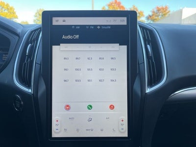 2023 Ford Edge Titanium