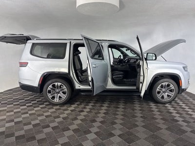 2022 Jeep Wagoneer Series III