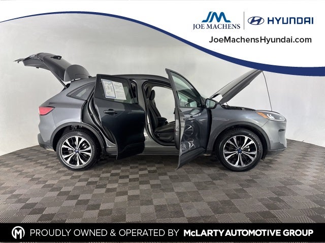 2022 Ford Escape SE AWD