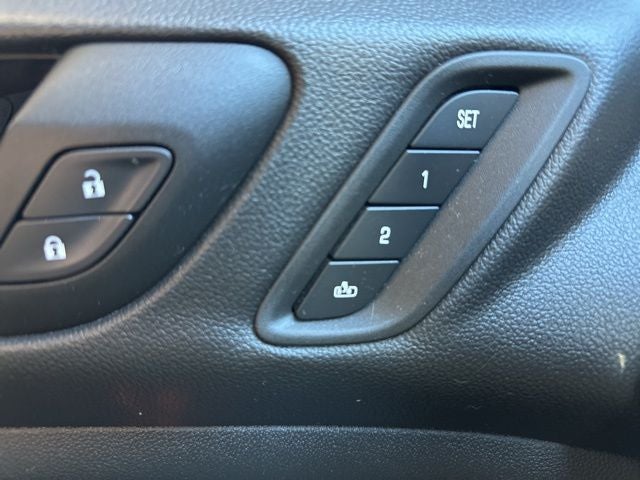 2023 GMC Acadia Denali FWD