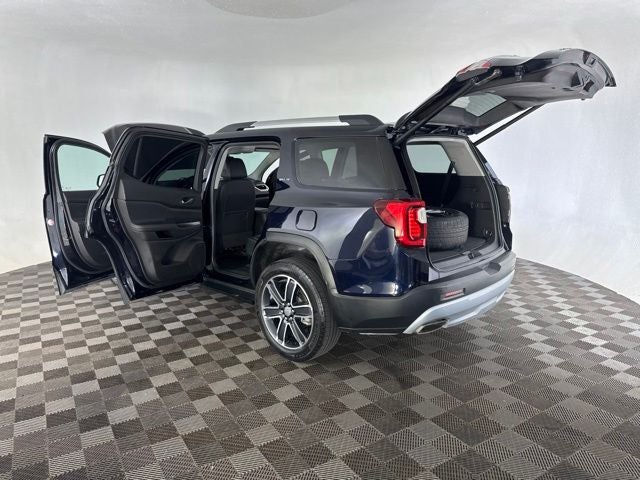 2021 GMC Acadia SLT