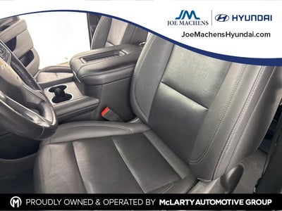 2023 Chevrolet Suburban LT w/ LT Signature Plus Pkg