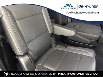 2023 Chevrolet Suburban LT w/ LT Signature Plus Pkg