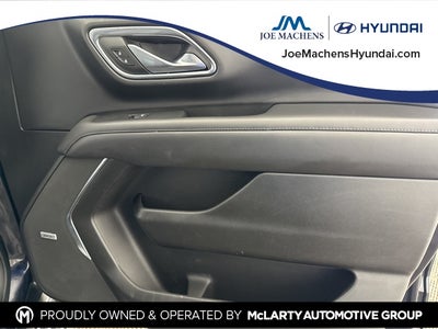 2023 Chevrolet Suburban LT w/ LT Signature Plus Pkg