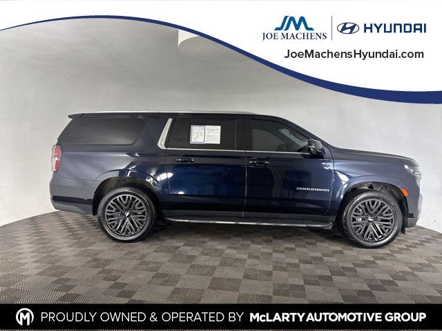 2023 Chevrolet Suburban LT w/ LT Signature Plus Pkg