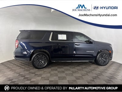 2023 Chevrolet Suburban LT w/ LT Signature Plus Pkg