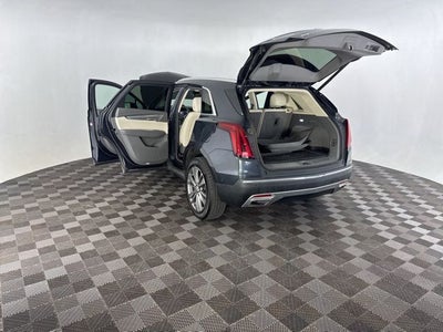 2021 Cadillac XT5 Premium Luxury AWD