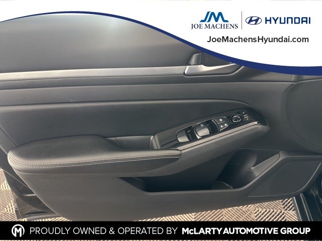 2023 Nissan Altima 2.5 SV FWD