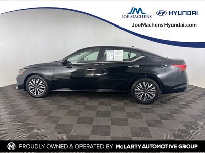 2023 Nissan Altima 2.5 SV FWD