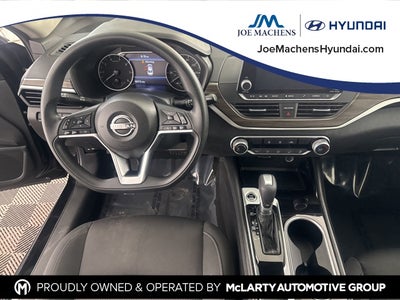 2023 Nissan Altima 2.5 SV FWD