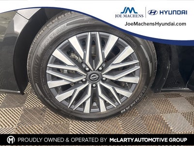 2023 Nissan Altima 2.5 SV FWD