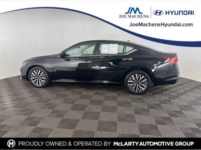 2023 Nissan Altima 2.5 SV FWD