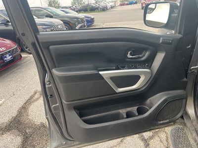 2017 Nissan Titan SL