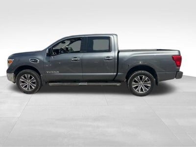 2017 Nissan Titan SL