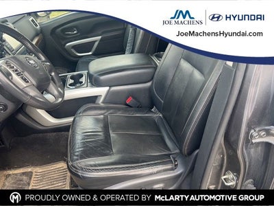 2017 Nissan Titan SL