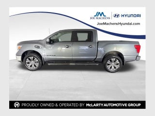 2017 Nissan Titan SL