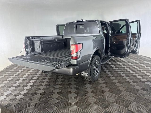 2024 Nissan Titan Platinum Reserve