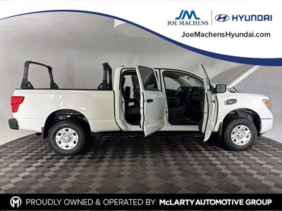 2022 Nissan Titan XD S