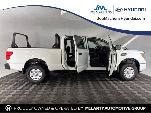 2022 Nissan Titan XD S