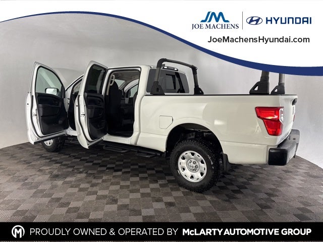 2022 Nissan Titan XD S