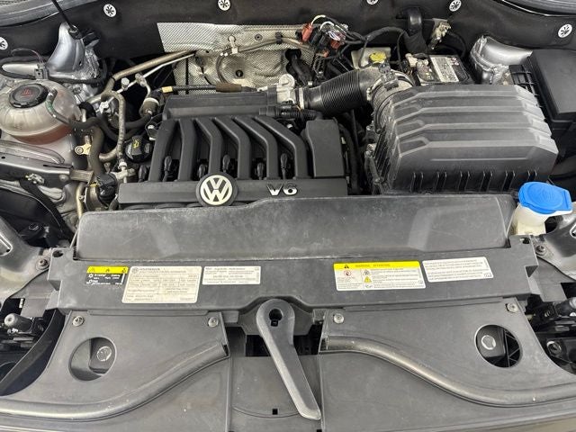 2021 Volkswagen Atlas 3.6L V6 SE w/Technology