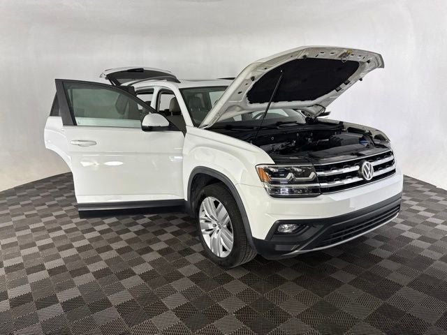 2020 Volkswagen Atlas 2.0T SE w/Technology w/Technology