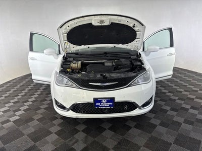 2020 Chrysler Pacifica Touring L Plus