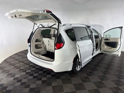 2020 Chrysler Pacifica Touring L Plus