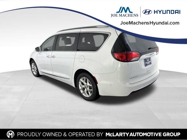 2020 Chrysler Pacifica Touring L Plus