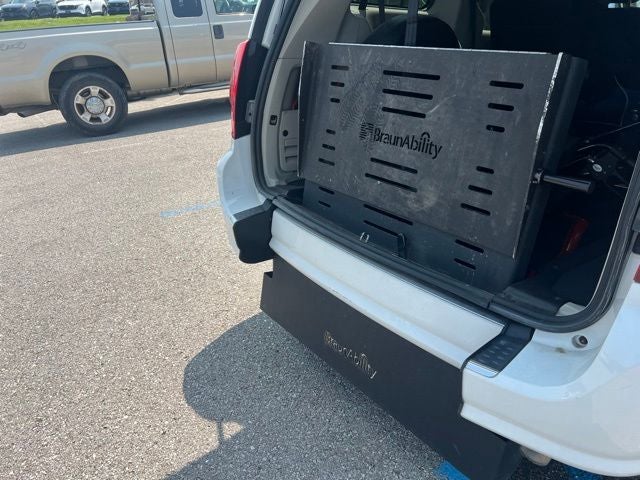 2016 Dodge Grand Caravan SXT BraunAbility