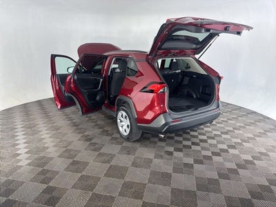 2021 Toyota RAV4 LE AWD